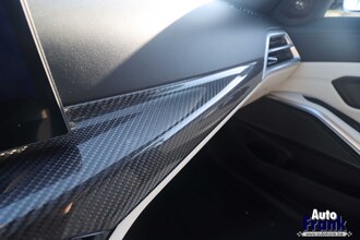 BMW M3 COMP / CERAMIC BRAKES / HUD / DRIV PRO / 360CAM / H&K IMG_8051.jpg