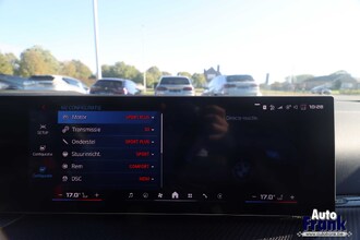 BMW M3 COMP / CERAMIC BRAKES / HUD / DRIV PRO / 360CAM / H&K IMG_8041.jpg