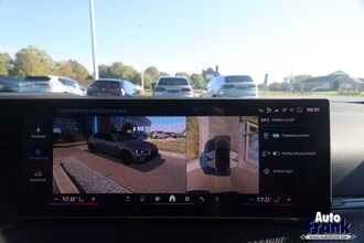 BMW M3 COMP / CERAMIC BRAKES / HUD / DRIV PRO / 360CAM / H&K IMG_8049.jpg