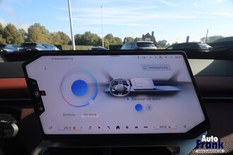 BMW IX3 XDRIVE50 / 4X4 / DRIV+PARK PLUS / 3D HUD / 360CAM / MEMORY / H&K IMG_8276.jpg