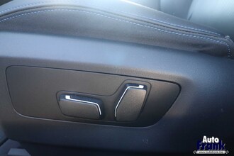 BMW 530E / TOURING / 4X4 / M-SPORT-PRO / PANO / TREKHK / DRIV+PARK PLUS IMG_8771.jpg