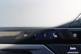BMW 530E / TOURING / 4X4 / M-SPORT-PRO / PANO / TREKHK / DRIV+PARK PLUS IMG_8773.jpg