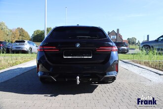 BMW 530E / TOURING / 4X4 / M-SPORT-PRO / PANO / TREKHK / DRIV+PARK PLUS IMG_8744.jpg
