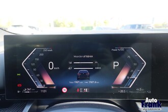 BMW 530E / TOURING / 4X4 / M-SPORT-PRO / PANO / TREKHK / DRIV+PARK PLUS IMG_8793.jpg