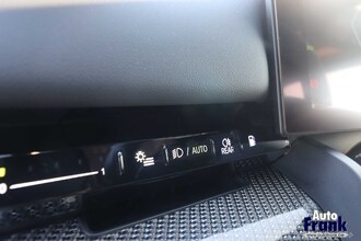 BMW 530E / TOURING / 4X4 / M-SPORT-PRO / PANO / TREKHK / DRIV+PARK PLUS IMG_8790.jpg