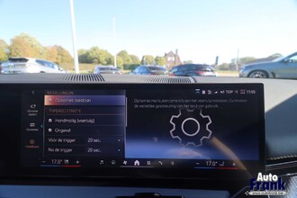 BMW 530E / TOURING / 4X4 / M-SPORT-PRO / PANO / TREKHK / DRIV+PARK PLUS IMG_8803.jpg