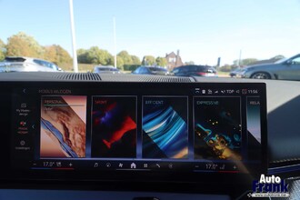 BMW 530E / TOURING / 4X4 / M-SPORT-PRO / PANO / TREKHK / DRIV+PARK PLUS IMG_8808.jpg