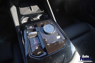BMW 530E / TOURING / 4X4 / M-SPORT-PRO / PANO / TREKHK / DRIV+PARK PLUS IMG_8824.jpg