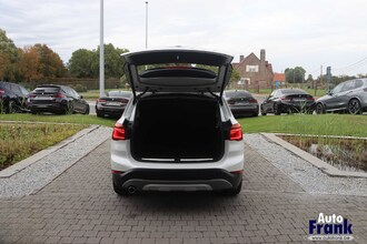 BMW X1 SDRIVE 18I / XLINE / CAM / LEER / LED / HEAD UP DISPLAY IMG_8973.jpg