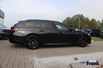 BMW 520I / TOURING / M-SPORT / TREKHK / DRIV PLUS / 20" IMG_9107.jpg