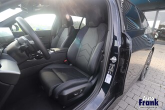 BMW 520I / TOURING / M-SPORT / TREKHK / DRIV PLUS / 20" IMG_9120.jpg
