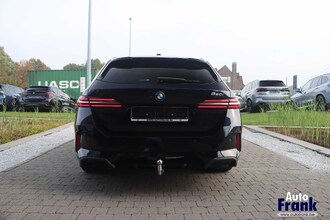 BMW 520I / TOURING / M-SPORT / TREKHK / DRIV PLUS / 20" IMG_9105.jpg