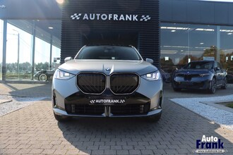 BMW X3 XDRIVE20 / 4X4 / SPORT-PRO / PANO / TREKHK / DRIV+PARK PRO / HUD IMG_9162.jpg