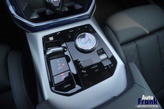 BMW X3 XDRIVE20 / 4X4 / SPORT-PRO / PANO / TREKHK / DRIV+PARK PRO / HUD IMG_9246.jpg