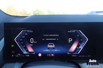 BMW X3 XDRIVE20 / 4X4 / SPORT-PRO / PANO / TREKHK / DRIV+PARK PRO / HUD IMG_9222.jpg