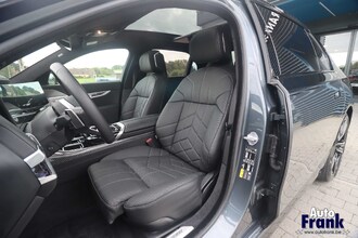BMW I7 M70 / TV / 2-TONE / INDIV / TV / LOUNGE / KRISTAL / DRIV+PARK PRO / FULL IMG_9295.jpg