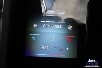 BMW I7 M70 / TV / 2-TONE / INDIV / TV / LOUNGE / KRISTAL / DRIV+PARK PRO / FULL IMG_9321.jpg