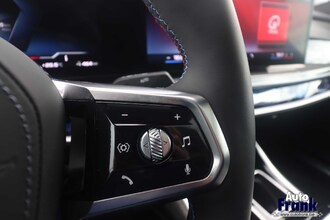 BMW I7 M70 / TV / 2-TONE / INDIV / TV / LOUNGE / KRISTAL / DRIV+PARK PRO / FULL IMG_9330.jpg