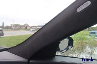 BMW I7 M70 / TV / 2-TONE / INDIV / TV / LOUNGE / KRISTAL / DRIV+PARK PRO / FULL IMG_9343.jpg