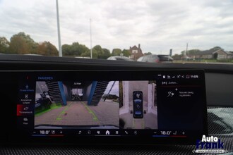 BMW I7 M70 / TV / 2-TONE / INDIV / TV / LOUNGE / KRISTAL / DRIV+PARK PRO / FULL IMG_9368.jpg