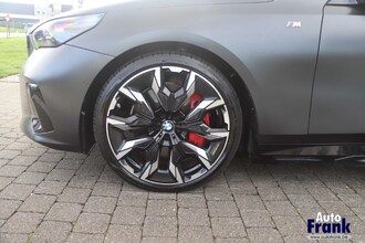BMW I5 M60 TOURING / FROZEN / PANO / SUSP PRO / TREKHK / COMFORTZTL / DRIV+PARK PRO IMG_9710.jpg
