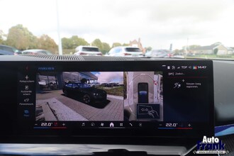 BMW I5 M60 TOURING / FROZEN / PANO / SUSP PRO / TREKHK / COMFORTZTL / DRIV+PARK PRO IMG_9795.jpg