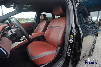 BMW IX3 / 50 / M-SPORT / TREKHK / DRIV + / 360CAM / ICONIC GLOW / STUURVERW IMG_0092.jpg
