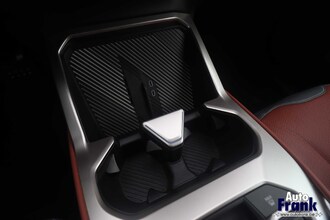 BMW IX3 / 50 / M-SPORT / TREKHK / DRIV + / 360CAM / ICONIC GLOW / STUURVERW IMG_0133.jpg