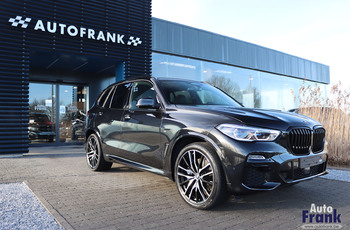 2021-02-04-BMW-X5-XDRIVE45E-ZWART-ZWART.jpg