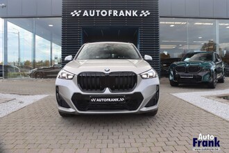 BMW X1 SDRIVE18I / M-SPORT-PRO / PANO / KEYLES / CAM / ADAP LED IMG_2378.jpg