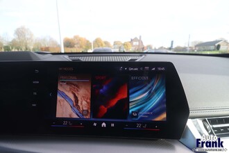 BMW IX1 EDRIVE20 / M-SPORT-PRO / DRIV+PARK PRO / MEMO / KEYLES / 19" IMG_2560.jpg