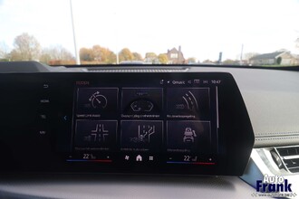 BMW IX1 EDRIVE20 / M-SPORT-PRO / DRIV+PARK PRO / MEMO / KEYLES / 19" IMG_2572.jpg