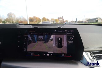 BMW IX1 EDRIVE20 / M-SPORT-PRO / DRIV+PARK PRO / MEMO / KEYLES / 19" IMG_2579.jpg