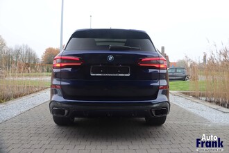 BMW X5 XDRIVE45E / M-SPORT / PANO / SFT-CLS / DASH LEDR / 22" IMG_3360.jpg