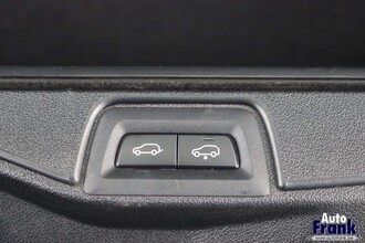 BMW X5 XDRIVE45E / M-SPORT / PANO / SFT-CLS / DASH LEDR / 22" IMG_3376.jpg