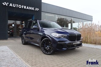 BMW X5 XDRIVE45E / M-SPORT / PANO / SFT-CLS / DASH LEDR / 22" IMG_3378.jpg