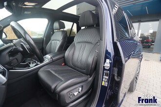 BMW X5 XDRIVE45E / M-SPORT / PANO / SFT-CLS / DASH LEDR / 22" IMG_3380.jpg