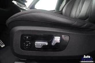 BMW X5 XDRIVE45E / M-SPORT / PANO / SFT-CLS / DASH LEDR / 22" IMG_3383.jpg
