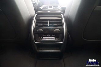 BMW X5 XDRIVE45E / M-SPORT / PANO / SFT-CLS / DASH LEDR / 22" IMG_3388.jpg