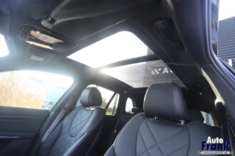 BMW X5 XDRIVE50E / M-SPORT-PRO / PANO / TREKHK / DRIV+PARK PRO / H&K IMG_3035.jpg