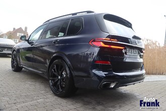 BMW X7 XDRIVE40D / M-SPORT / TREKHK / DRIV+PARK PRO / SFT-CLS IMG_4105.jpg