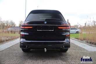 BMW X7 XDRIVE40D / M-SPORT / TREKHK / DRIV+PARK PRO / SFT-CLS IMG_4106.jpg