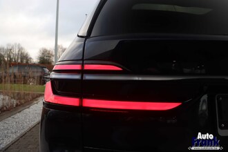 BMW X7 XDRIVE40D / M-SPORT / TREKHK / DRIV+PARK PRO / SFT-CLS IMG_4120.jpg
