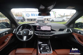 BMW X7 XDRIVE40D / M-SPORT / TREKHK / DRIV+PARK PRO / SFT-CLS IMG_4148.jpg