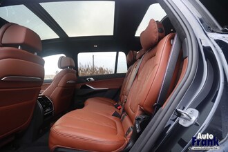 BMW X7 XDRIVE40D / M-SPORT / TREKHK / DRIV+PARK PRO / SFT-CLS IMG_4142.jpg