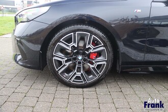 BMW 540D / XDRIVE / M-SPORT-PRO / PANO / TREKHK / DRIV + PARK PRO / B&W IMG_4382.jpg