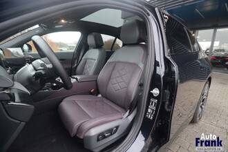 BMW 540D / XDRIVE / M-SPORT-PRO / PANO / TREKHK / DRIV + PARK PRO / B&W IMG_4416.jpg