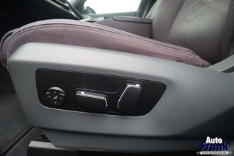 BMW 540D / XDRIVE / M-SPORT-PRO / PANO / TREKHK / DRIV + PARK PRO / B&W IMG_4419.jpg