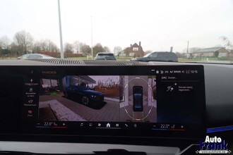 BMW 540D / XDRIVE / M-SPORT-PRO / PANO / TREKHK / DRIV + PARK PRO / B&W IMG_4477.jpg