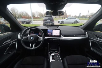 BMW X1 SDRIVE18I / M-SPORT-PRO / PANO / CAM / KEYLESS / 19" IMG_5339.jpg